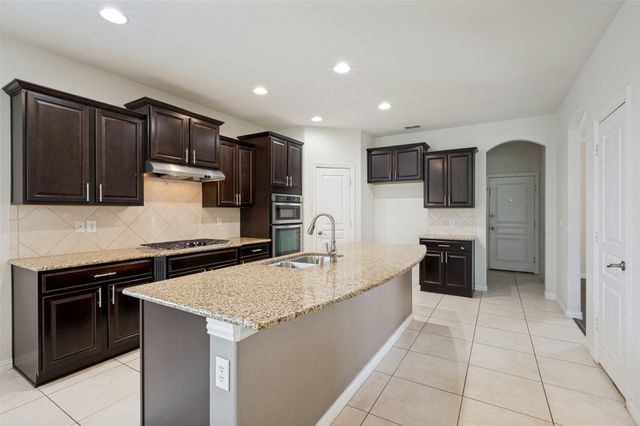 673 Revalen Lane, Frisco, TX 75036