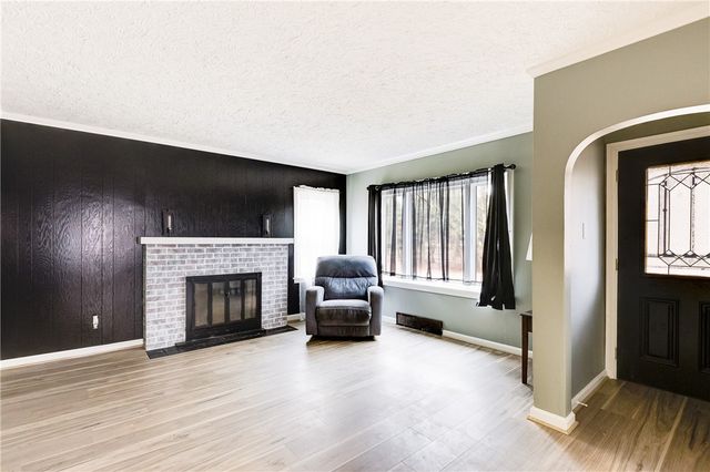 5782 N Edinburg Rd, Mahoning Twp, PA 16116