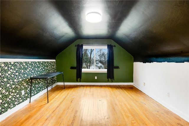 5782 N Edinburg Rd, Mahoning Twp, PA 16116