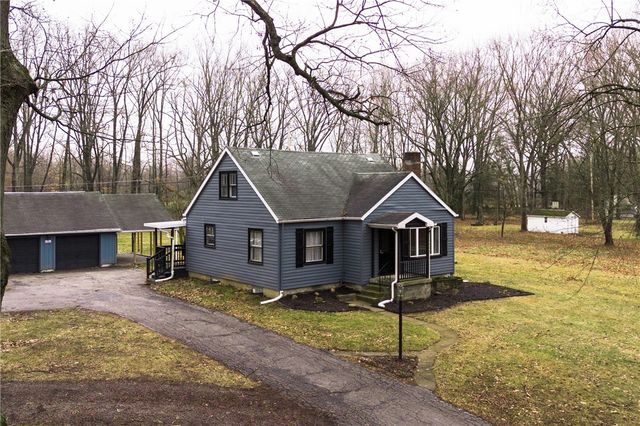 5782 N Edinburg Rd, Mahoning Twp, PA 16116