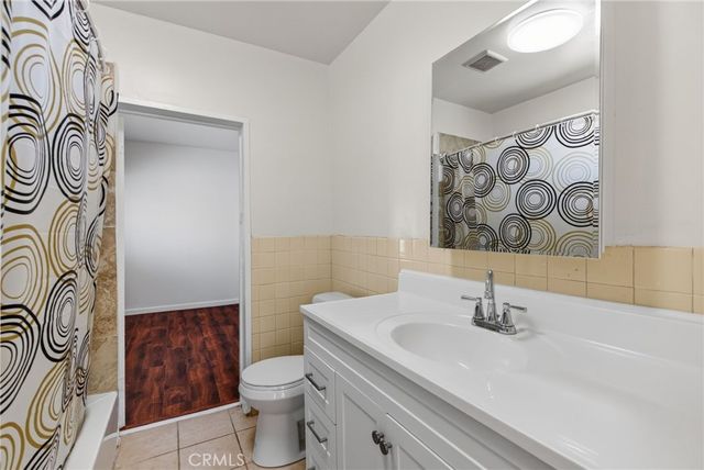 160 Highland Avenue, Riverside, CA 92507