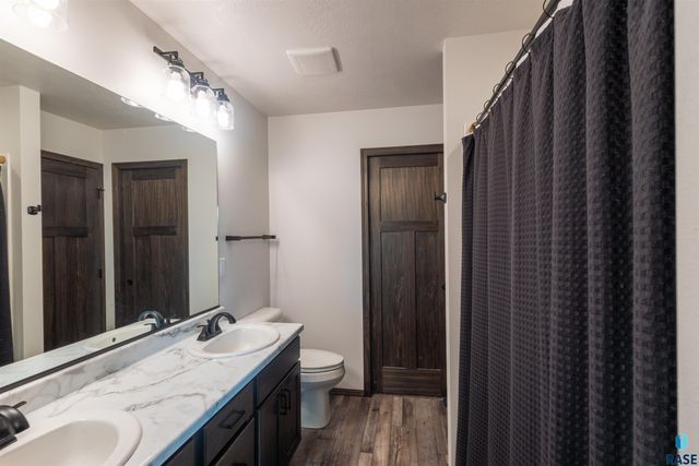 617 Praireside Trl Trail, Harrisburg, SD 57032