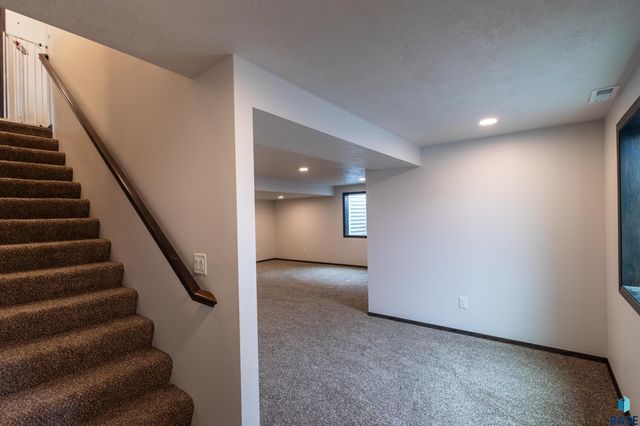 617 Praireside Trl Trail, Harrisburg, SD 57032