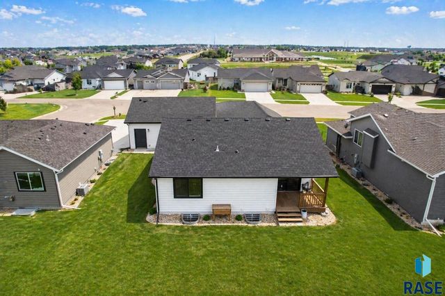 617 Praireside Trl Trail, Harrisburg, SD 57032