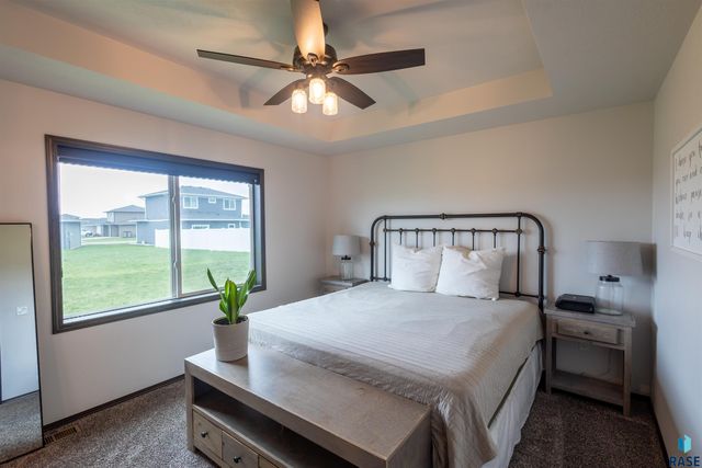 617 Praireside Trl Trail, Harrisburg, SD 57032