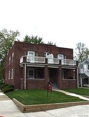 526 E 11 Mile Road, Royal Oak, MI 48067