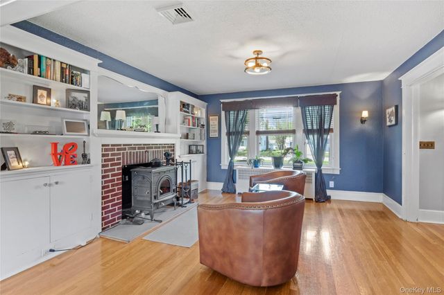 119 Hubbard Avenue, Riverhead, NY 11901