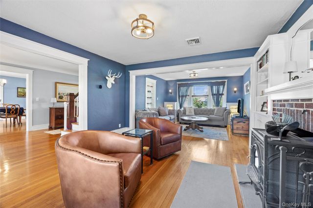 119 Hubbard Avenue, Riverhead, NY 11901