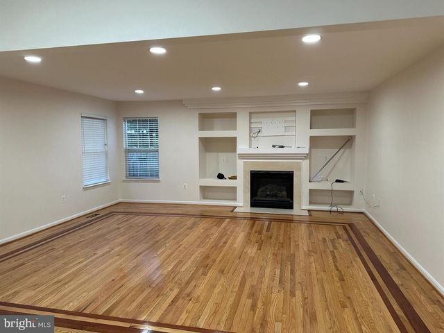 9201 CYNTHIA ST, Manassas Park, VA 20111