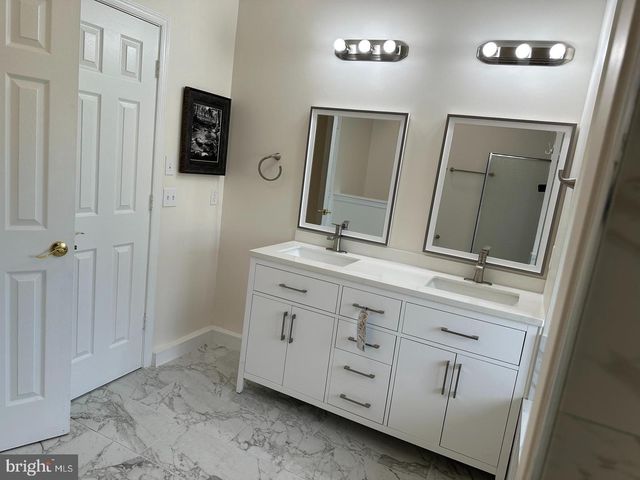 9201 CYNTHIA ST, Manassas Park, VA 20111