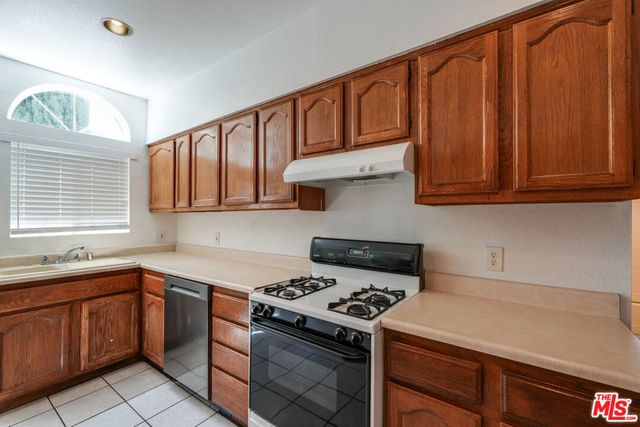 4424 Alumni Avenue, Los Angeles, CA 90041