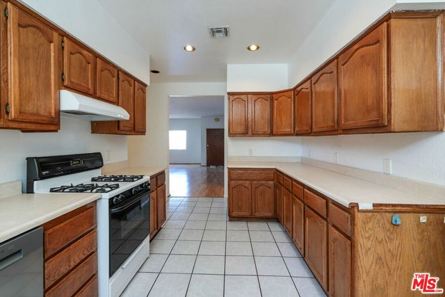 4424 Alumni Avenue, Los Angeles, CA 90041