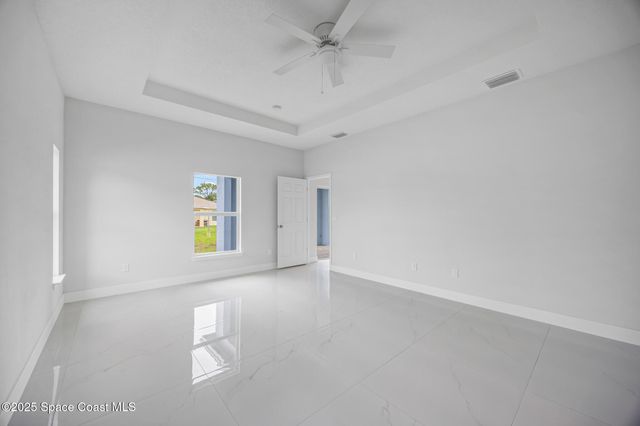 947 Hutchins Street SE, Palm Bay, FL 32909