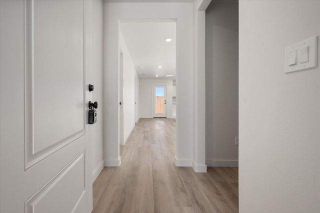 2208 Corpus Avenue, Wolfforth, TX 79382