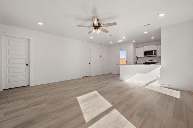 2208 Corpus Avenue, Wolfforth, TX 79382