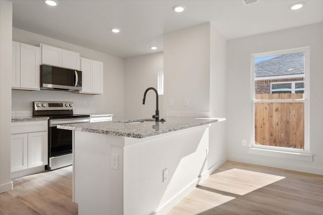 2208 Corpus Avenue, Wolfforth, TX 79382