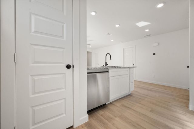 2208 Corpus Avenue, Wolfforth, TX 79382