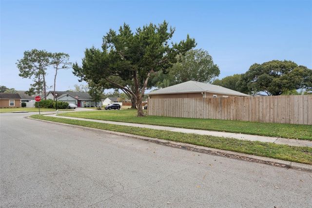 1042 SEMINOLE CREEK DRIVE, Oviedo, FL 32765