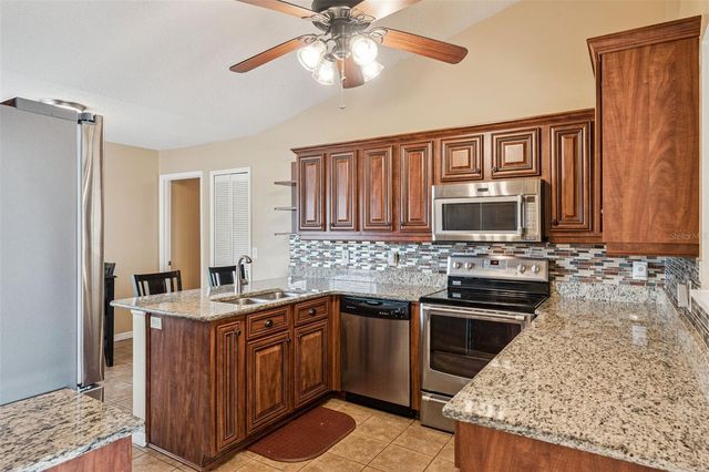 1042 SEMINOLE CREEK DRIVE, Oviedo, FL 32765