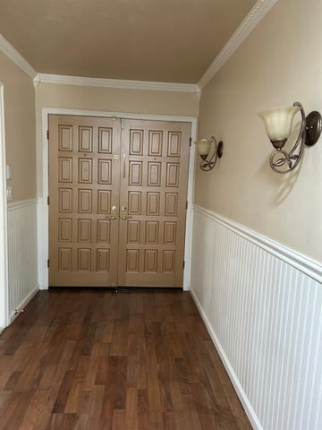 2360 23rd Avenue, Kingsburg, CA 93631
