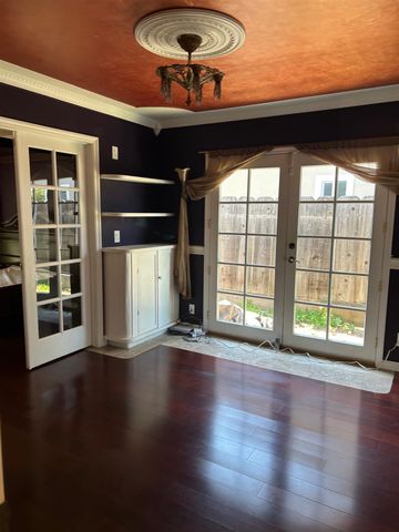 2360 23rd Avenue, Kingsburg, CA 93631