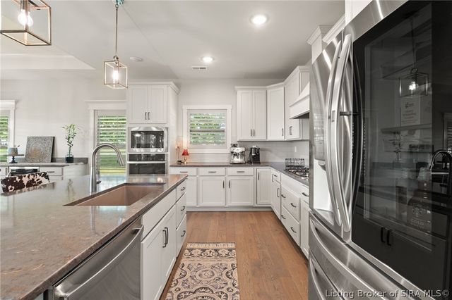 1702 Augusta Parkway, Henryville, IN 47126
