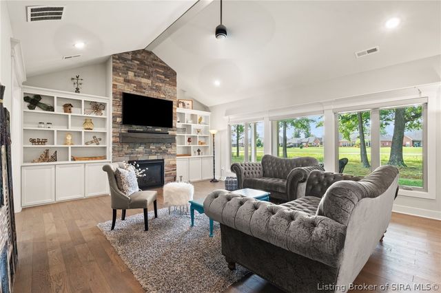 1702 Augusta Parkway, Henryville, IN 47126