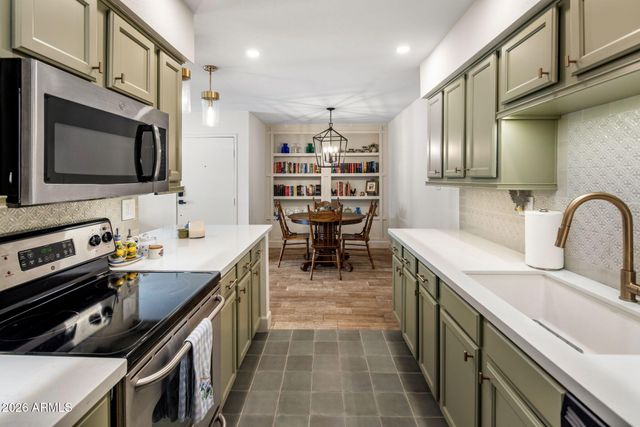 5995 N 78TH Street 1049, Scottsdale, AZ 85250