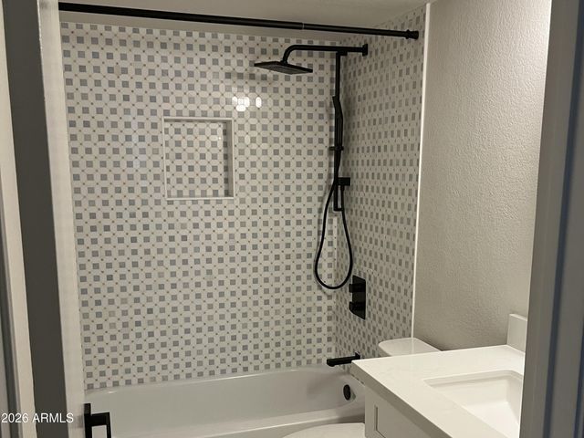 5995 N 78TH Street 1049, Scottsdale, AZ 85250