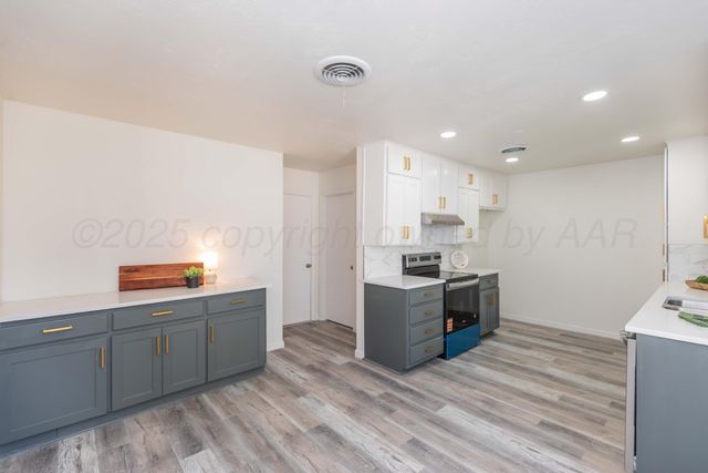 6104 CORNELL Street, Amarillo, TX 79109