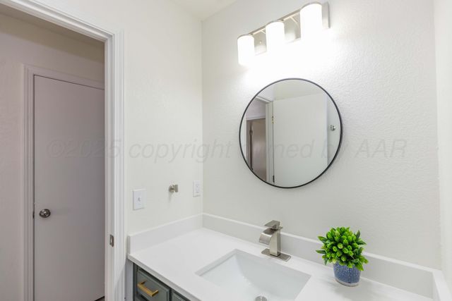 6104 CORNELL Street, Amarillo, TX 79109