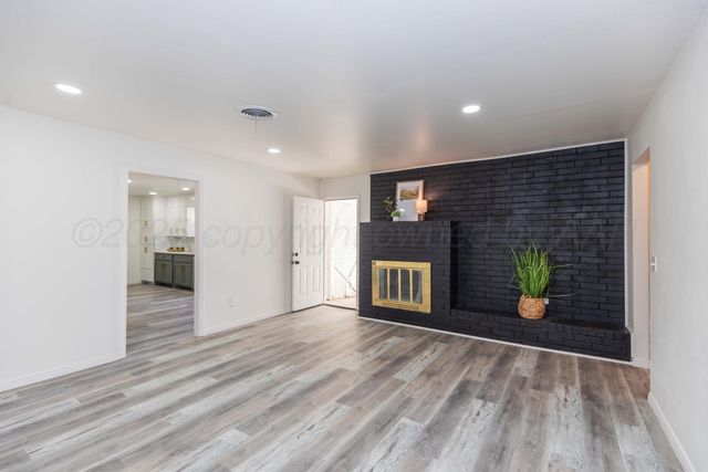 6104 CORNELL Street, Amarillo, TX 79109