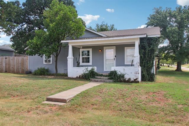 402 NE 3rd Street, Luther, OK 73054