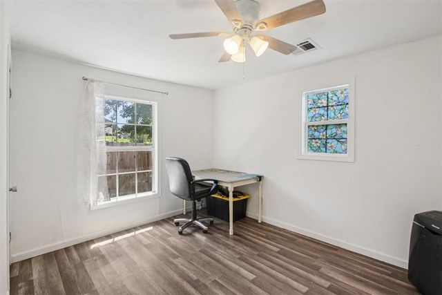 402 NE 3rd Street, Luther, OK 73054