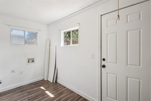 402 NE 3rd Street, Luther, OK 73054