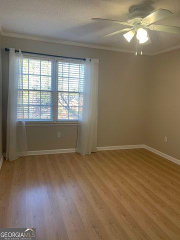 240 W Huntington Road, Bogart, GA 30622