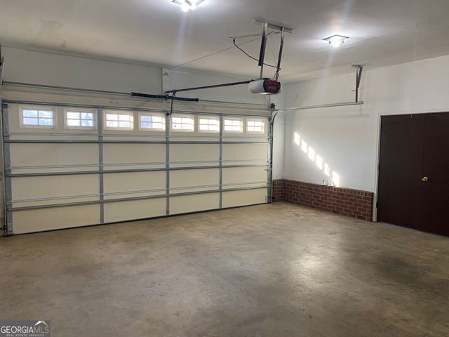 240 W Huntington Road, Bogart, GA 30622