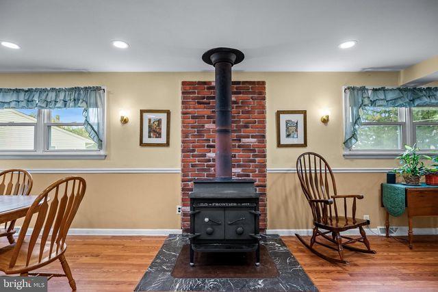 1 RADNOR BLVD, Marlton, NJ 08053