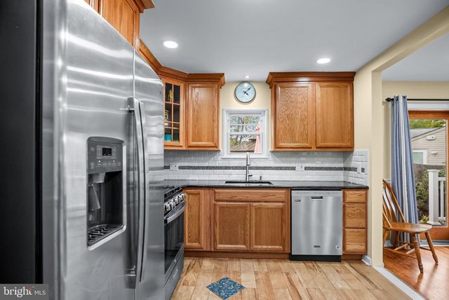1 RADNOR BLVD, Marlton, NJ 08053