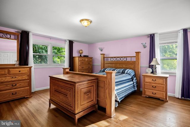 1 RADNOR BLVD, Marlton, NJ 08053
