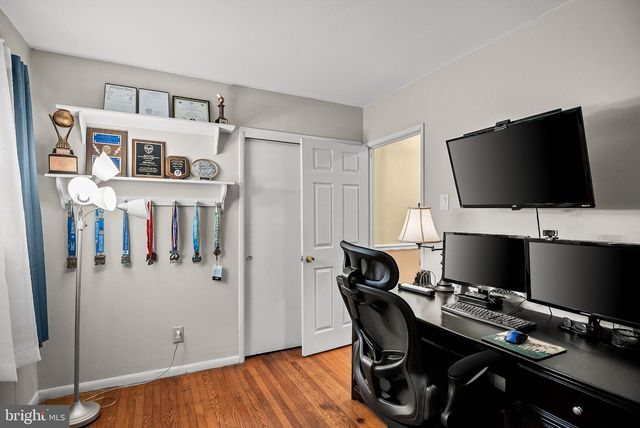 1 RADNOR BLVD, Marlton, NJ 08053