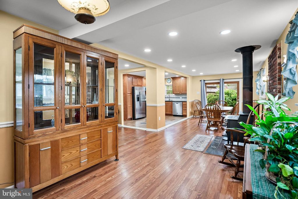 1 RADNOR BLVD, MARLTON, NJ 08053 — photo 4