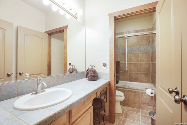 309 LOST OAKS DR, Boerne, TX 78006