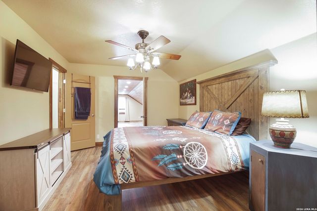 309 LOST OAKS DR, Boerne, TX 78006