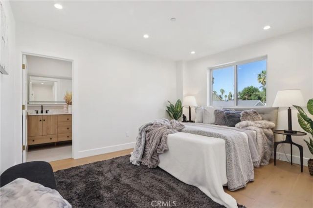 14929 Vose Street, Van Nuys, CA 91405