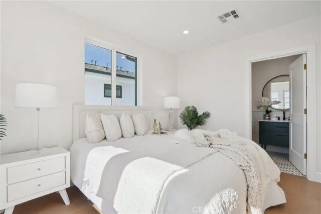 14929 Vose Street, Van Nuys, CA 91405