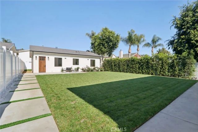 14929 Vose Street, Van Nuys, CA 91405