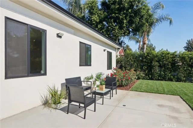 14929 Vose Street, Van Nuys, CA 91405