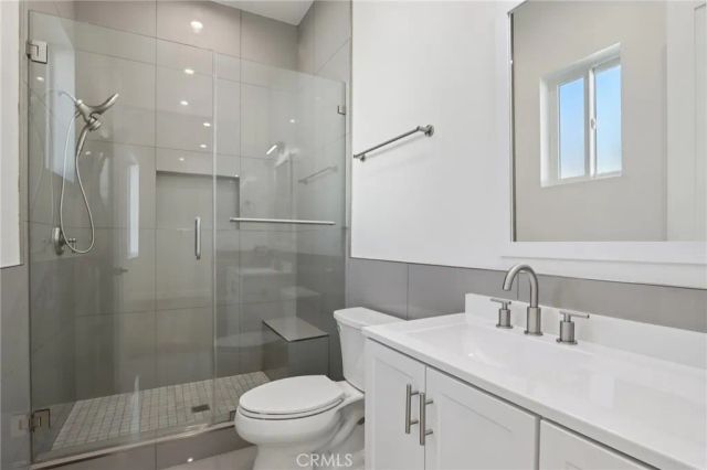 14929 Vose Street, Van Nuys, CA 91405