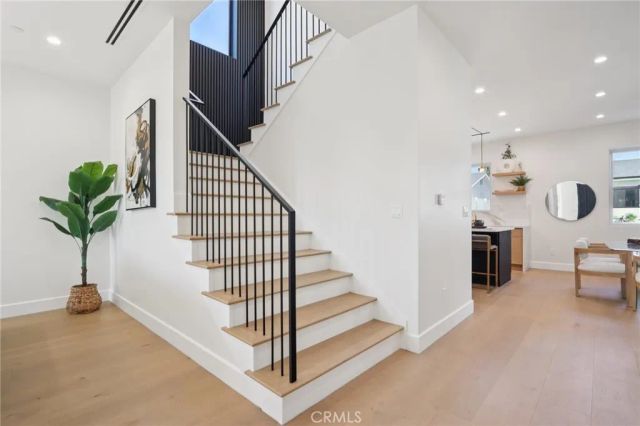 14929 Vose Street, Van Nuys, CA 91405